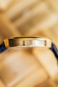 
Yves Saint Laurent Cœur montre vintage plaqué or