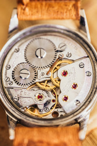 
Movado Sport montre vintage plaqué or
