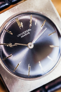 
Universal Genève Altesse montre vintage acier