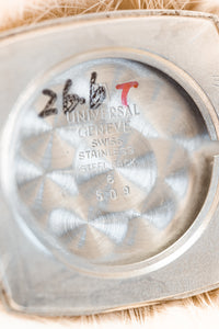 
Universal Genève Cobra montre vintage plaqué or