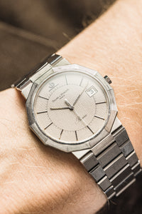 
Baume & Mercier Riviera montre vintage acier