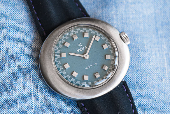 
Yema Sous Marine montre vintage acier